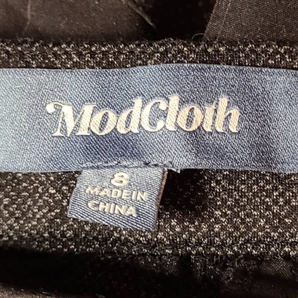Modcloth Women's Cropped Trousers Pants Gray Size 8 NWOT - Picture 7 of 10